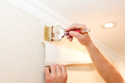Pose de papier peint à Quiévelon — revêtements muraux et toiles de verre